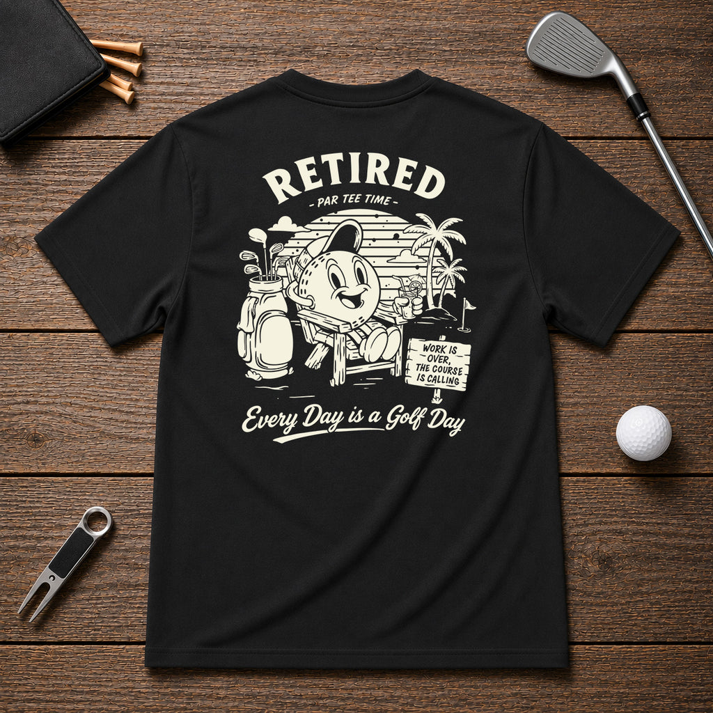 Retired Golfer Retro Vintage Style Beach Golf Course 