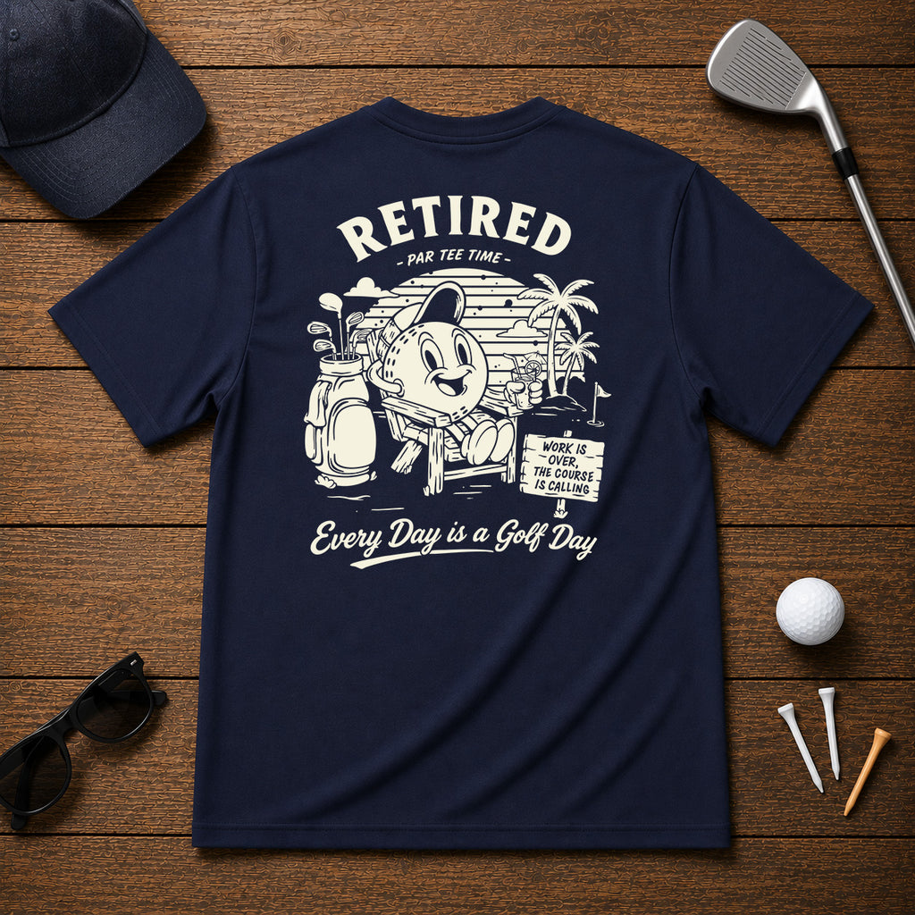 Retired Golfer Retro Vintage Style Beach Golf Course 